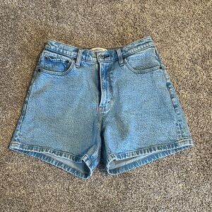A&F the Dad Short